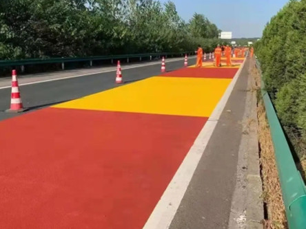 海门道路路面改色施工