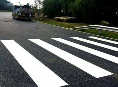 海门马路人行道划线
