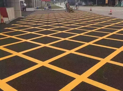 海门道路黄色网格线